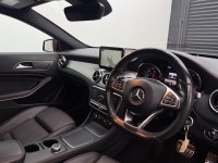 MERCEDES-BENZ GLA CLASS